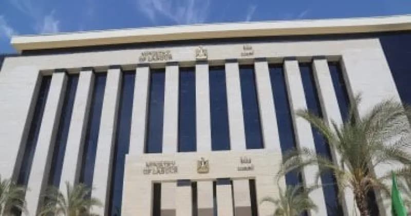 بطلة مصرية تحقق ذهبية الأولمبياد في السباحة